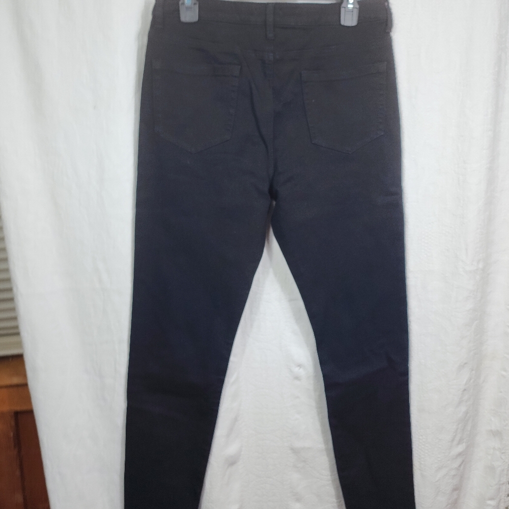 Pant - Picture 2 of 6